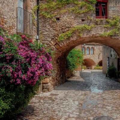 Tour privado: Costa Brava y sus pueblos medievales (precio para grupo)